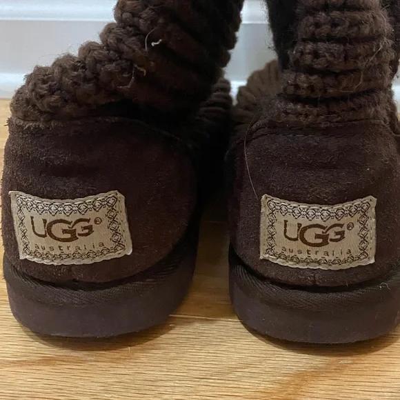 UGG - Classic Cardy Boot Brown - Picture 6 of 7